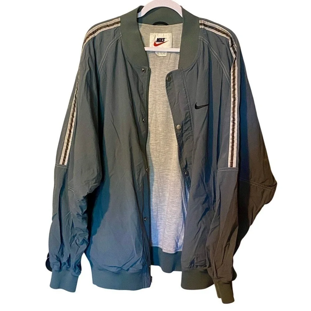 Vintage Y2K Nike Gray/Green Button-Down Jacket Coat